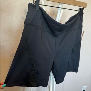 VS biker shorts